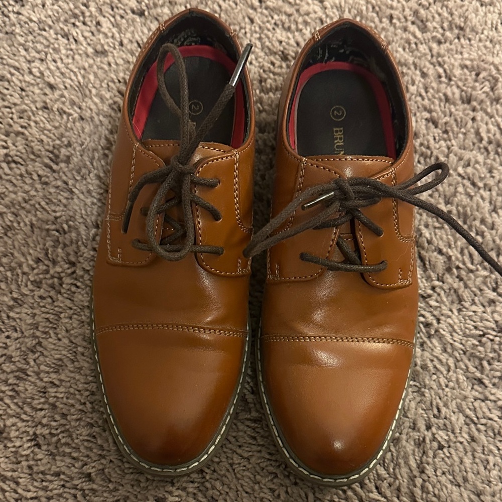 Classic Tan Oxford Dress Shoes for Kids